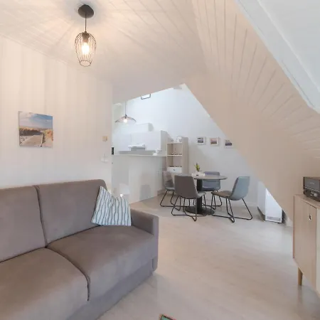 Carnac View - Floor By Interhome شقة